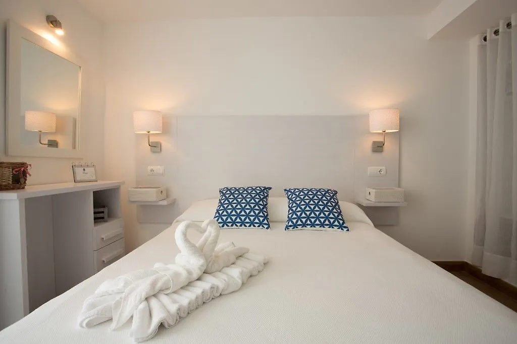 Hotel Rosamar - Emar Hotels Es Pujols