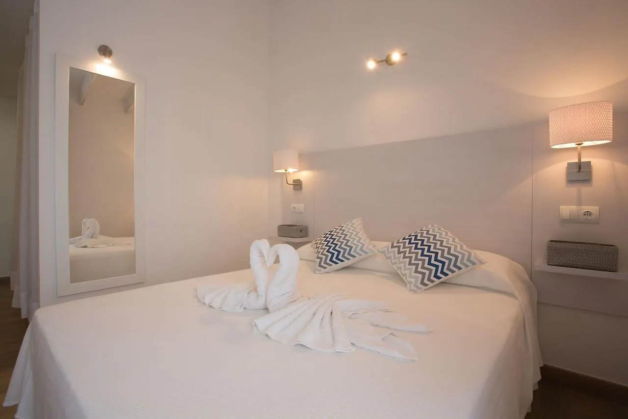 Hotel Rosamar - Emar Hotels Es Pujols